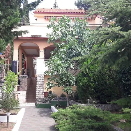 Apartment Sara Selce