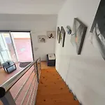 Sara *